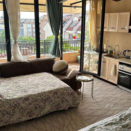 Downtown Central Apartment With Working Kitchen, City Views & Free Parking Kazanlak Exterior photo